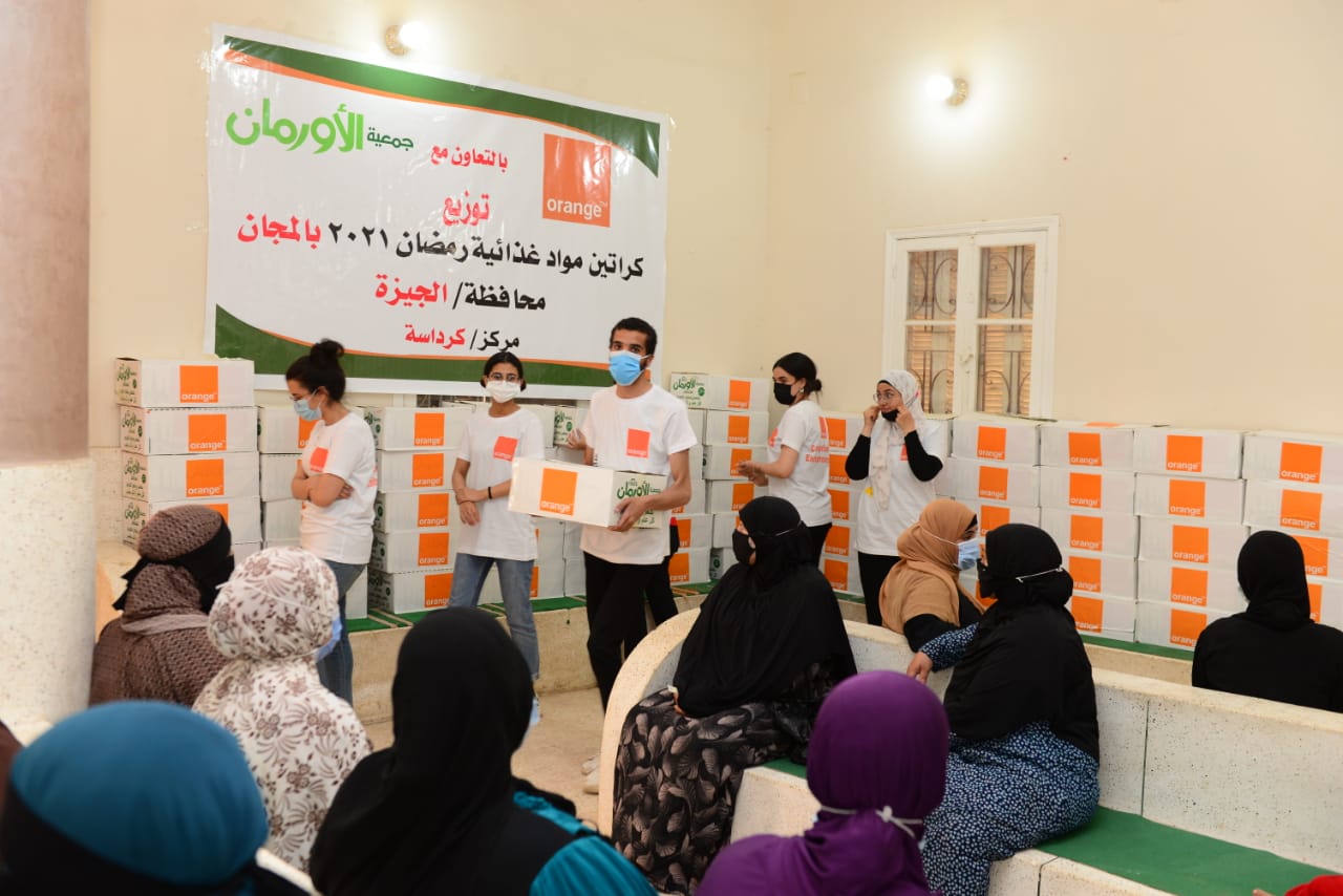 Under the slogan “Ramadan Fi Masr Haga Tanya”, Egypt Launches Its CSR Campaign by Distributing Food Boxes to The Families at Need across Egypt’s Governorates in Cooperation with Orman Association and University Students